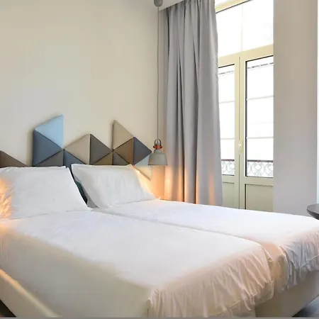 Cacarola Dois - Local 4* Figueira da Foz