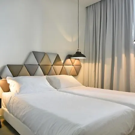 Cacarola Dois - Local Πανσιόν 4*