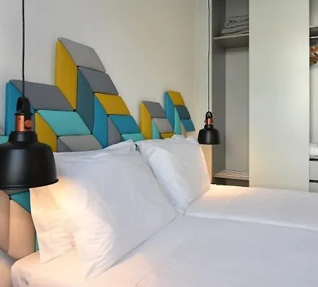 Cacarola Dois - Local Πανσιόν