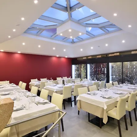 Cacarola Dois - Local Πανσιόν 4*