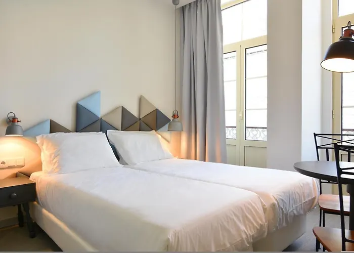 Cacarola Dois - Local 4* Figueira da Foz